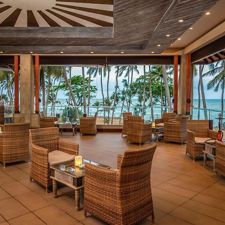 Royal Palms Beach Hotel Kalutara Exteriör bild