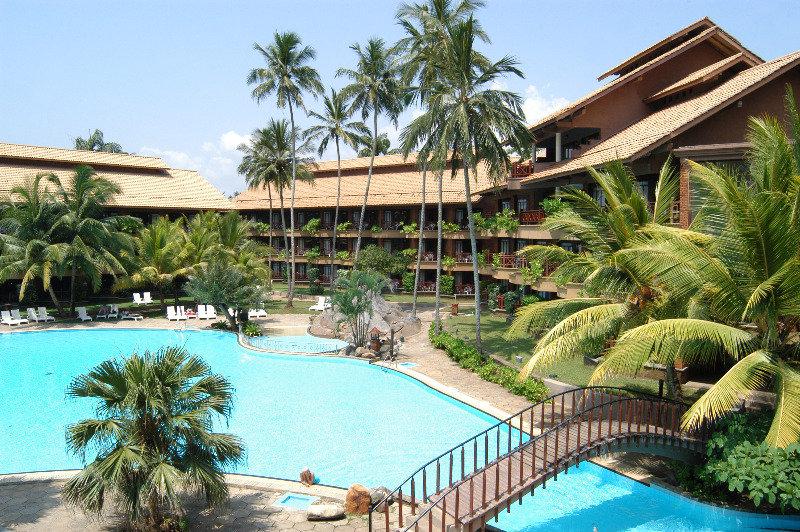 Royal Palms Beach Hotel Kalutara Exteriör bild