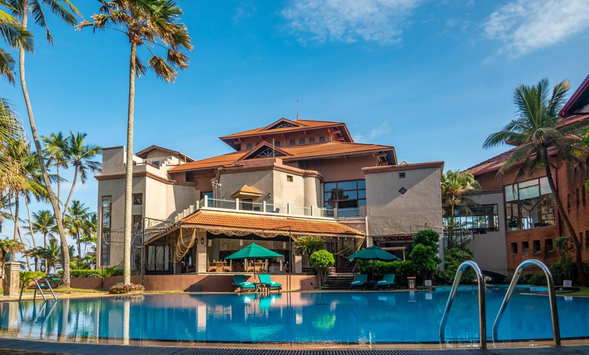 Royal Palms Beach Hotel Kalutara Exteriör bild