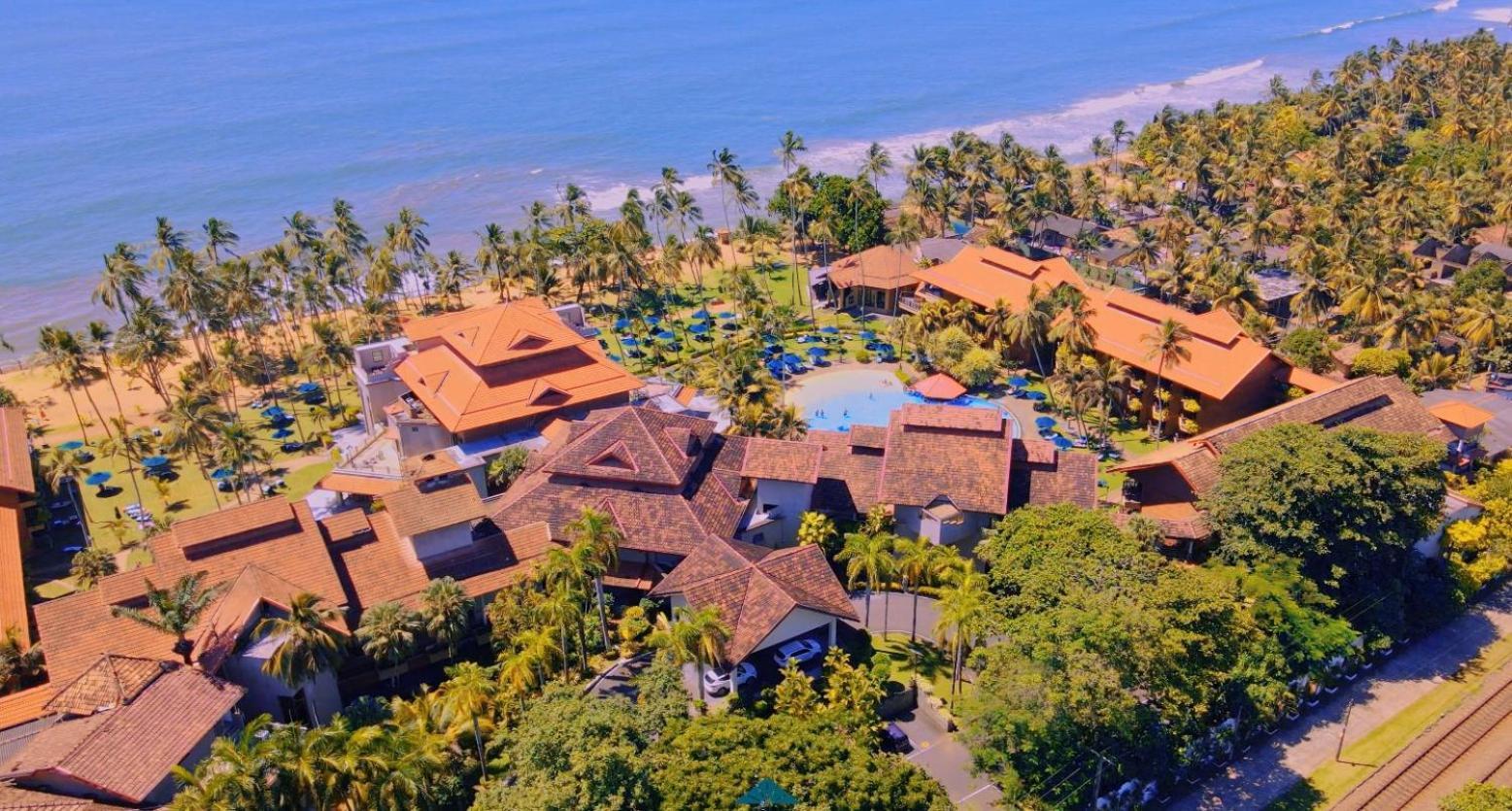 Royal Palms Beach Hotel Kalutara Exteriör bild